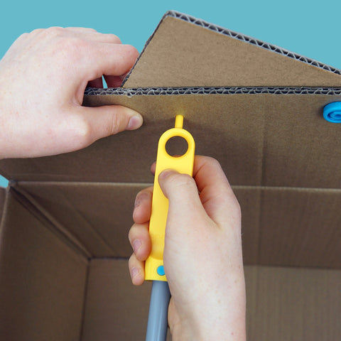 Scru-Driver: Makedo Cardboard Construction Tool
