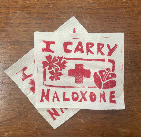 Beautiful Gift: I Carry Noloxone